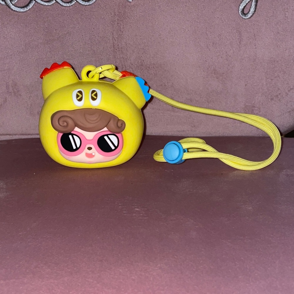 Cute Yellow Qkid coin purse